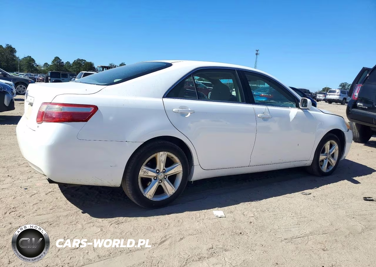 2008 Toyota Camry Le VIN:4T1BE46K68U732708 - 3