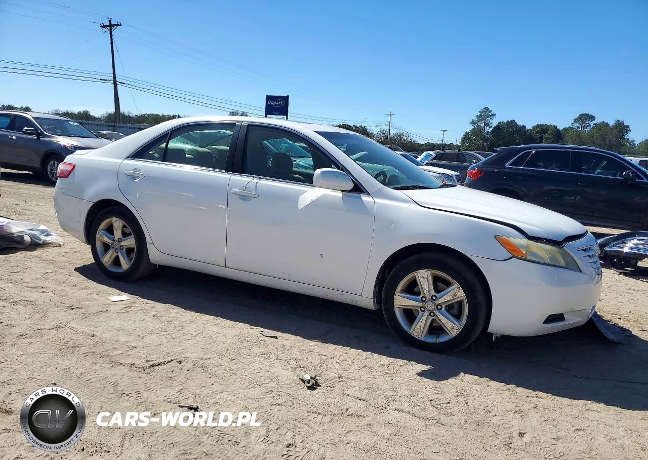 2008 Toyota Camry Le VIN:4T1BE46K68U732708 - 4