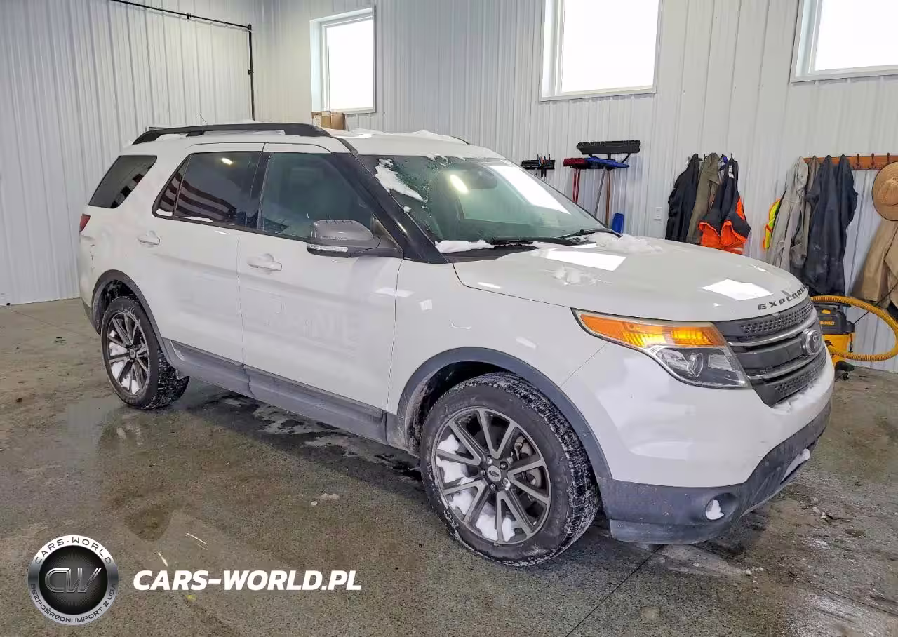 2015 Ford Explorer Xlt VIN:1FM5K8D84FGA25736 - 4
