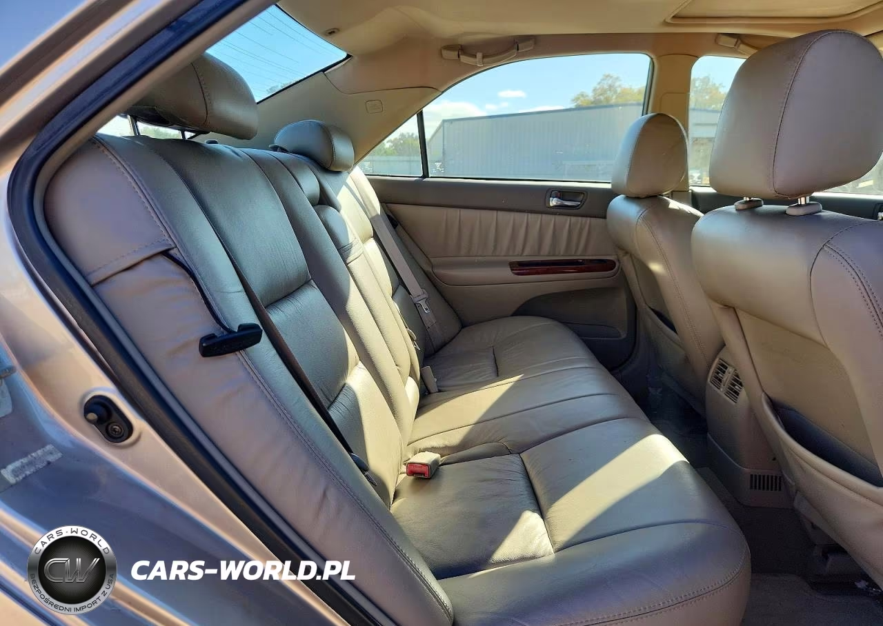 2002 Toyota Camry Xle V6 VIN:4T1BF30K52U536282 - 10