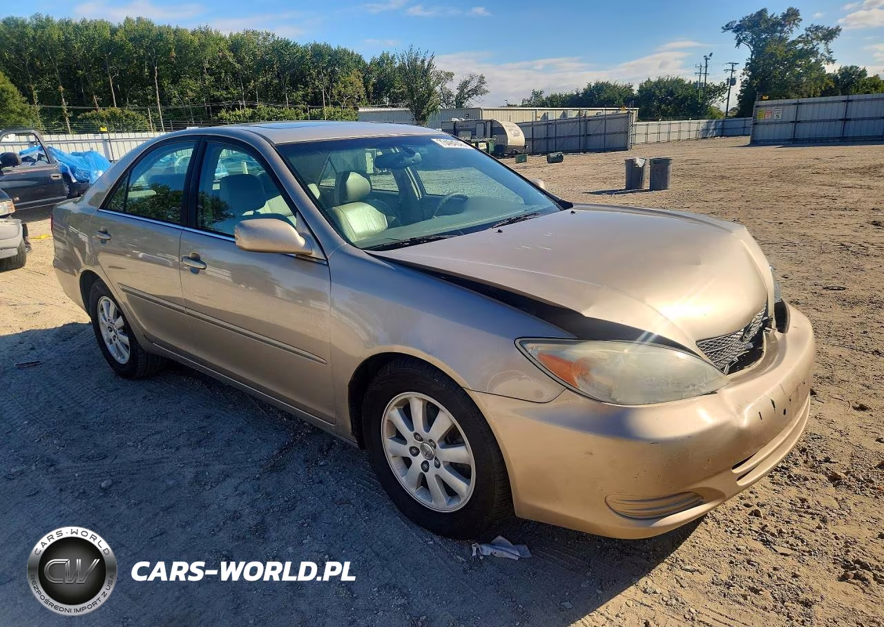 2002 Toyota Camry Xle V6 VIN:4T1BF30K52U536282 - 4