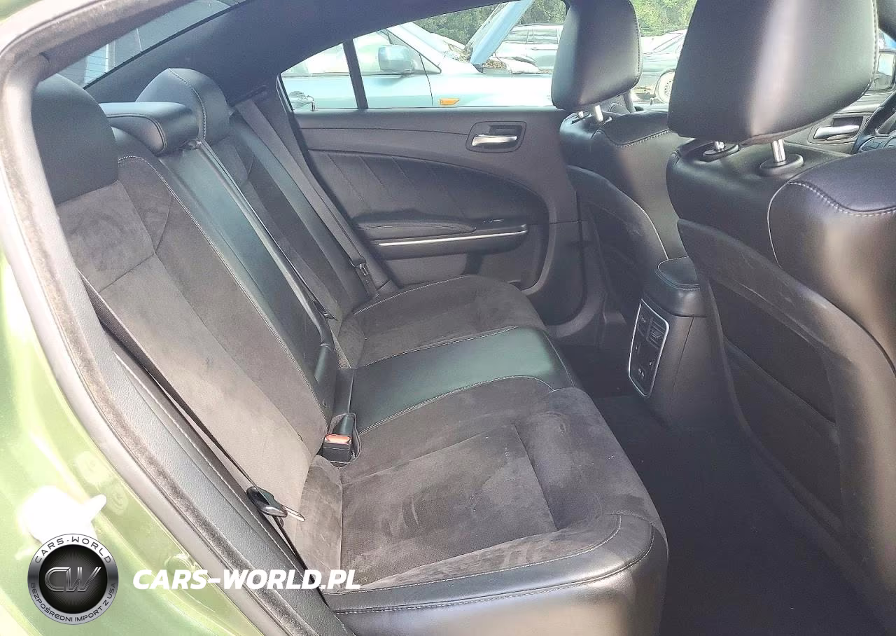 2021 Dodge Charger Scat Pack VIN:2C3CDXGJXMH578167 - 10