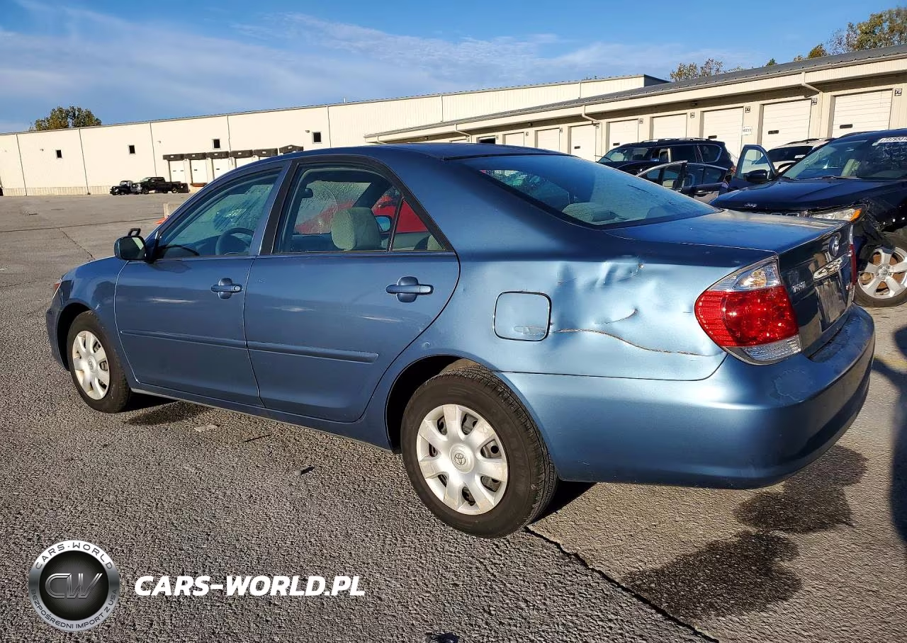 2004 Toyota Camry Le VIN:4T1BE32KX4U851212 - 2