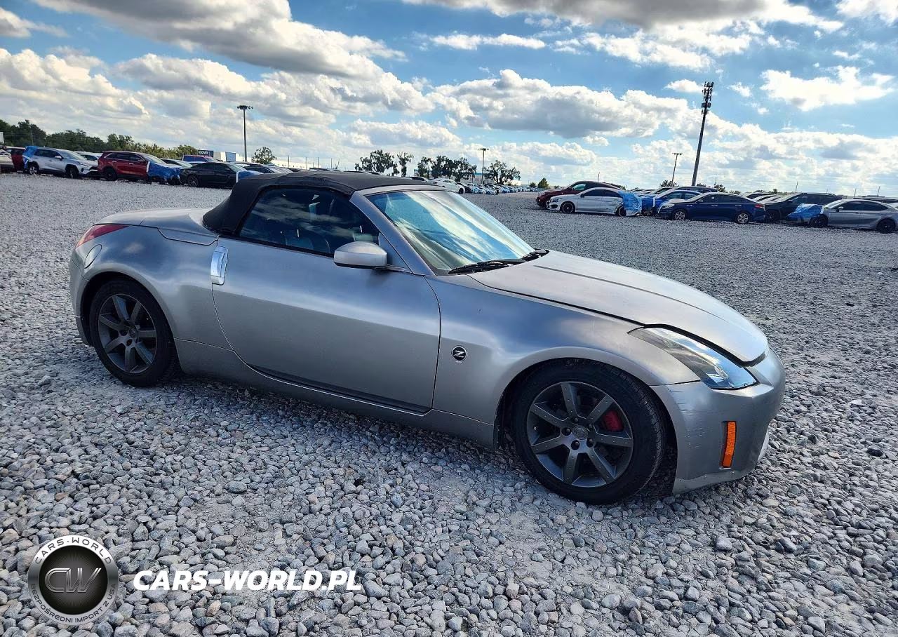 2005 Nissan 350Z Enthusiast VIN:JN1AZ36A55M754302 - 4