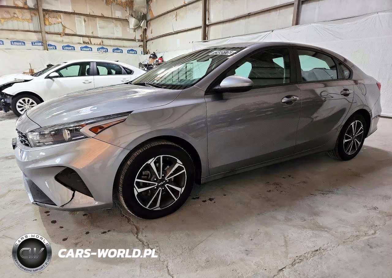 2024 Kia Forte Lxs VIN:3KPF24AD1RE699852 - 1