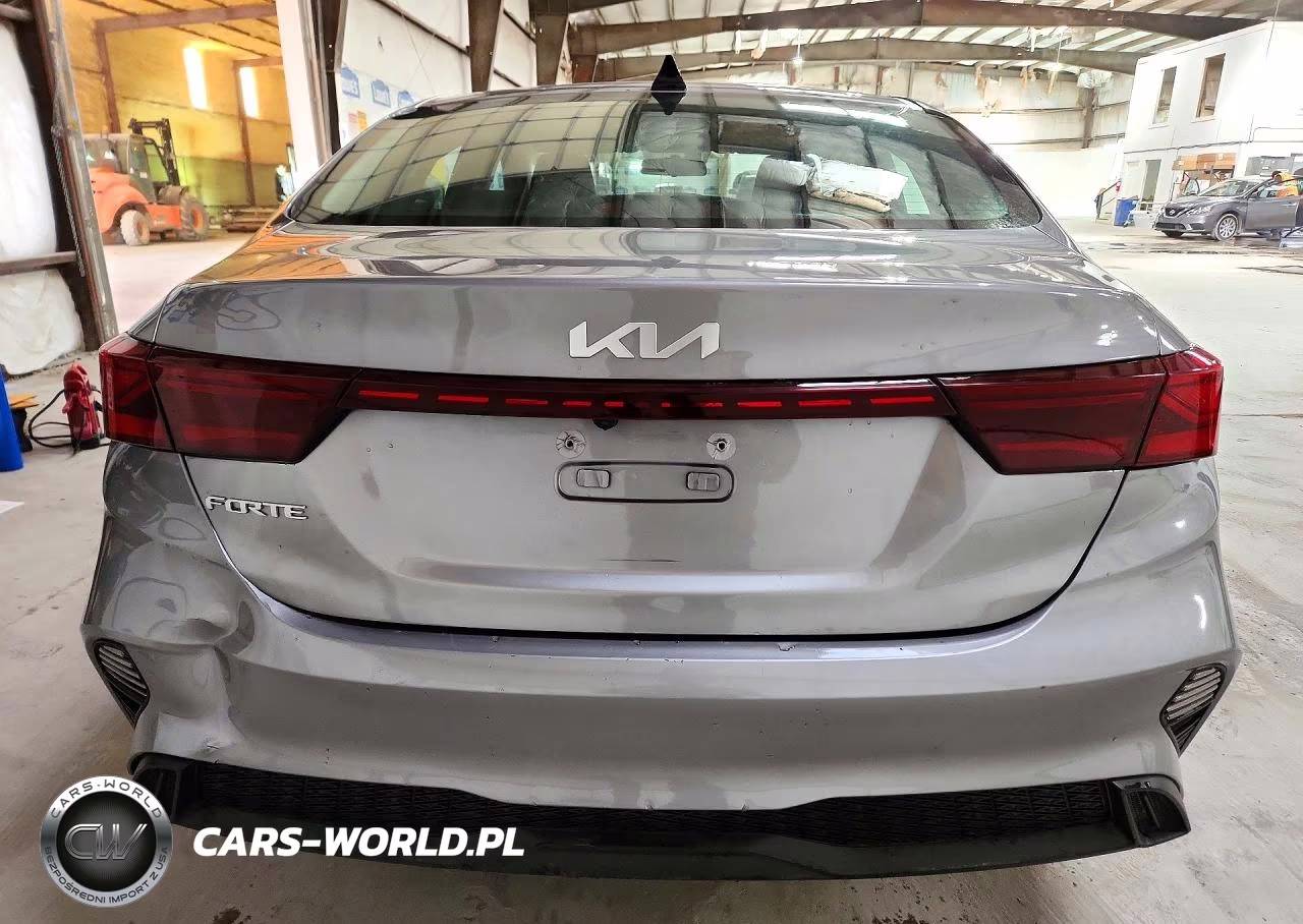 2024 Kia Forte Lxs VIN:3KPF24AD1RE699852 - 6