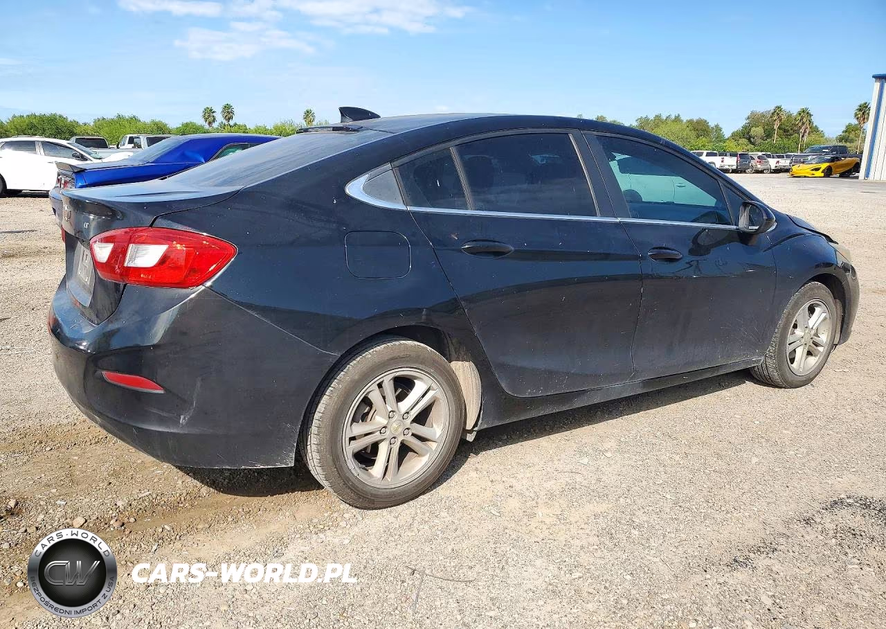 2016 Chevrolet Cruze Lt VIN:1G1BE5SM0G7295876 - 3