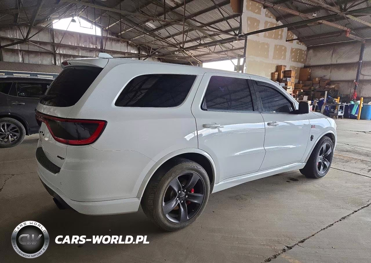2018 Dodge Durango Srt VIN:1C4SDJGJ6JC213617 - 3