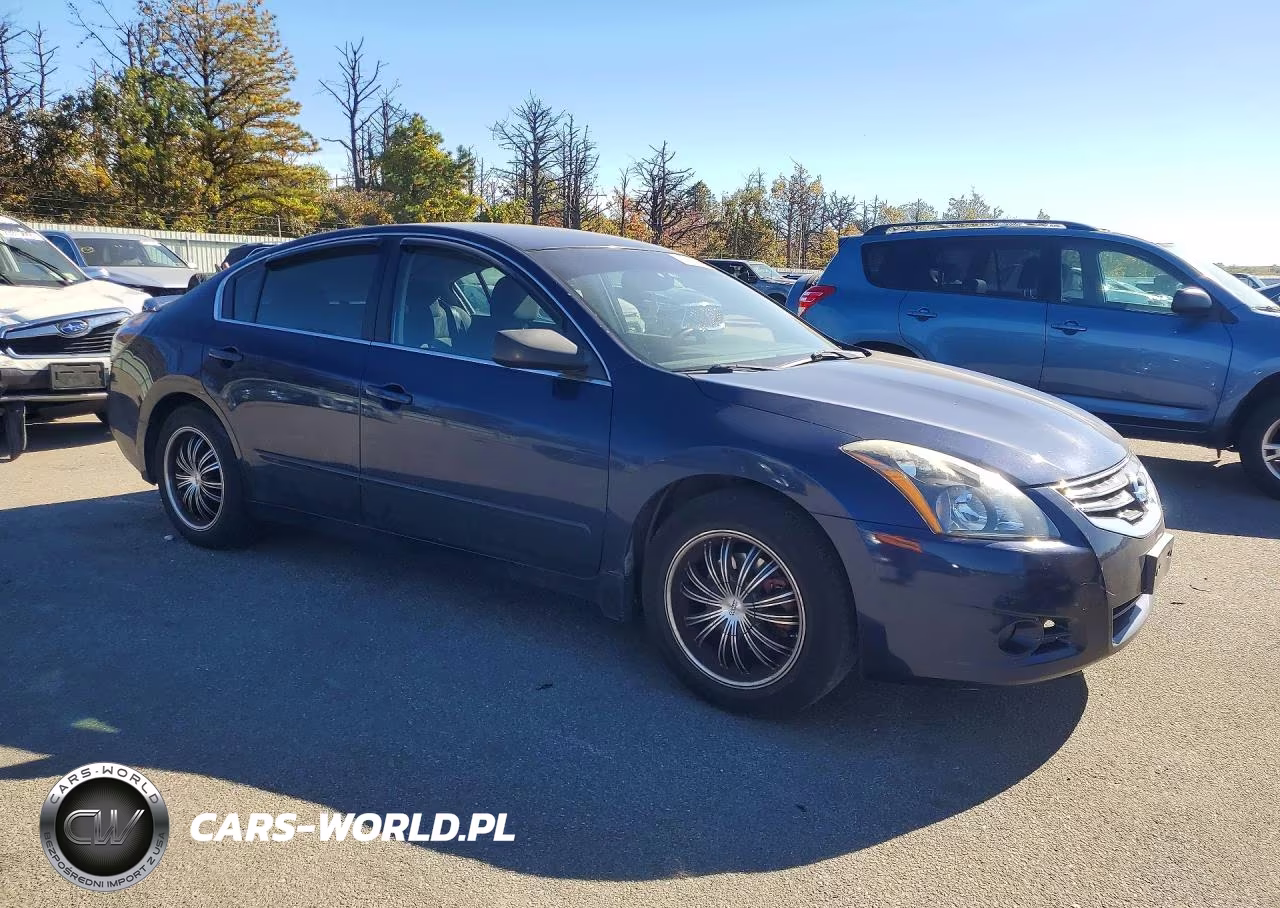 2012 Nissan Altima 2.5 VIN:1N4AL2AP1CN568743 - 4