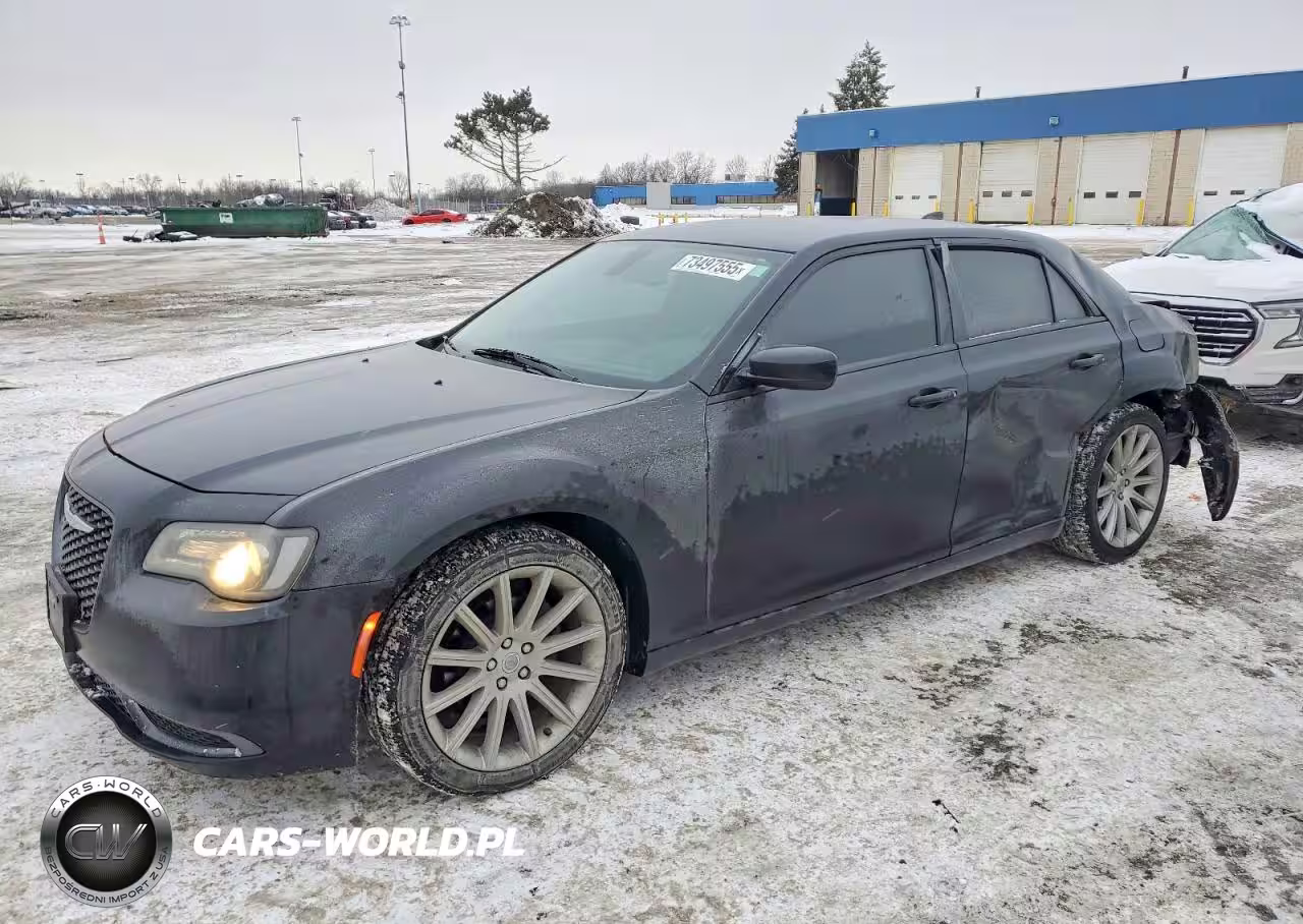 2018 Chrysler 300 Touring