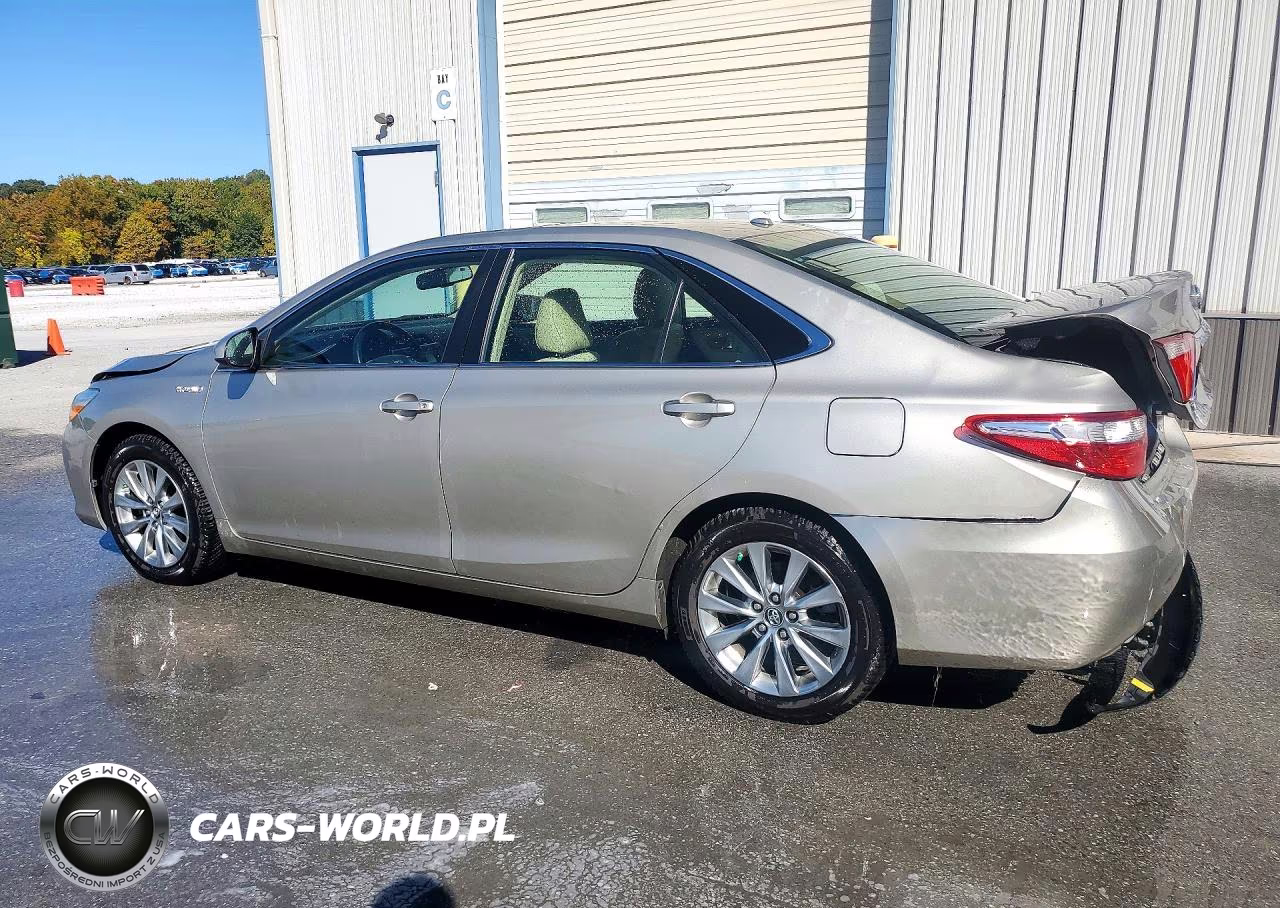 2015 Toyota Camry Hybrid Xle VIN:4T1BD1FK2FU173205 - 2