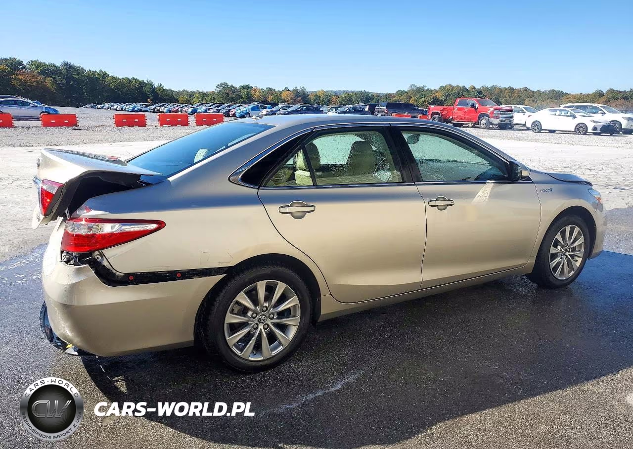 2015 Toyota Camry Hybrid Xle VIN:4T1BD1FK2FU173205 - 3