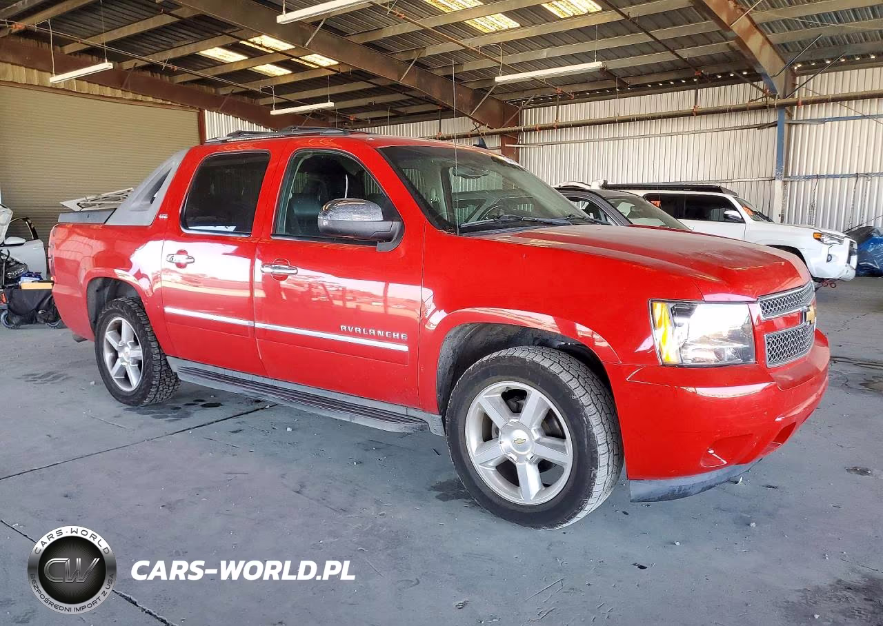 2012 Chevrolet Avalanche Ltz VIN:3GNTKGE70CG276580 - 4