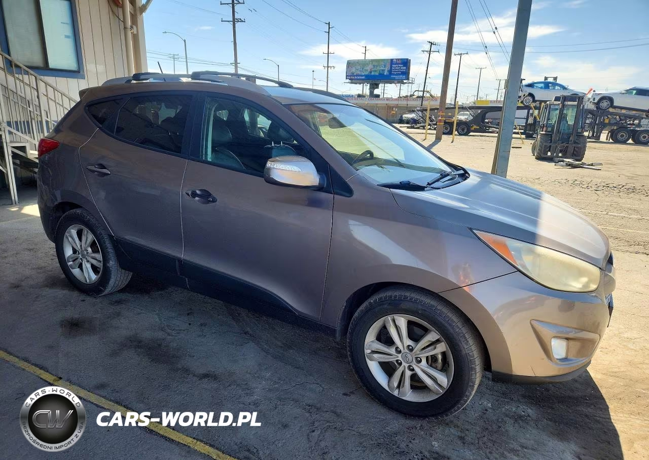 2013 Hyundai Tucson Gls VIN:KM8JU3AC6DU685151 - 4