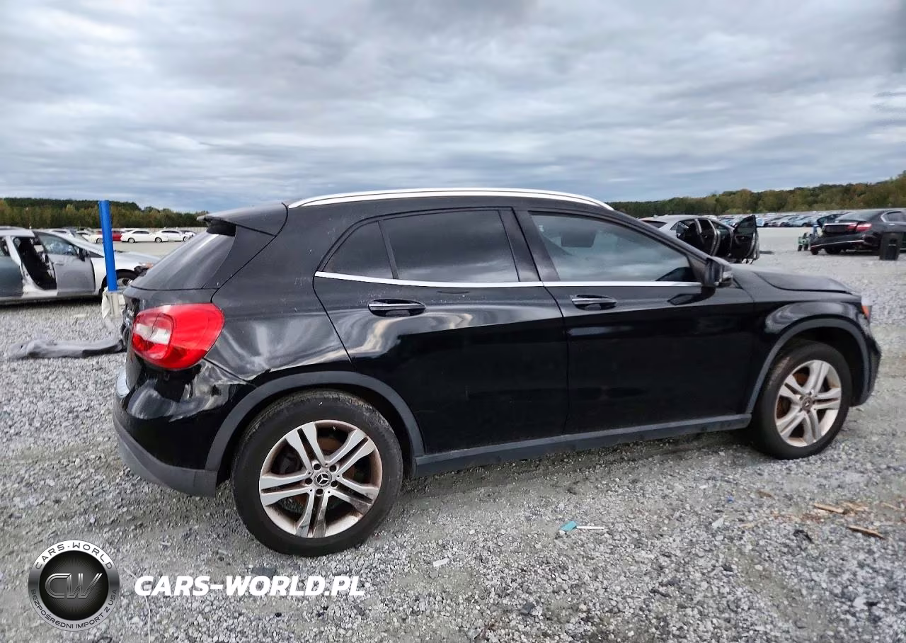 2018 Mercedes-Benz Gla 250 4Matic VIN:WDCTG4GB8JJ502865 - 3