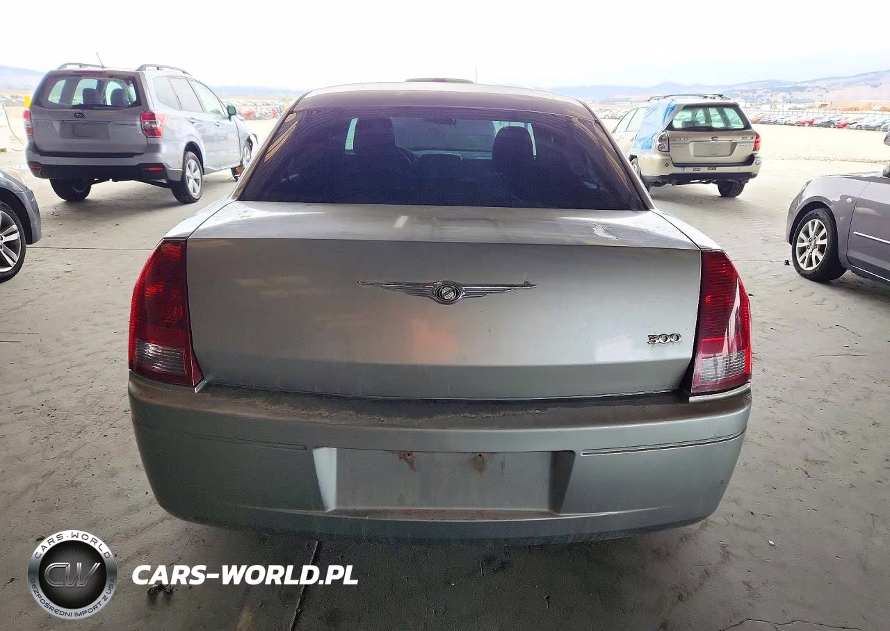 2005 Chrysler 300 VIN:2C3JA43R15H134252 - 6
