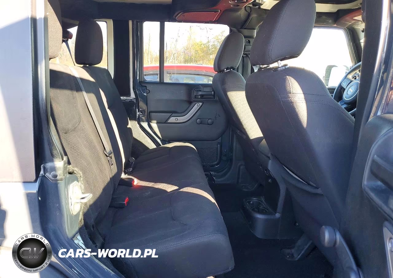 2016 Jeep Wrangler Unlimited Sport VIN:1C4BJWDG0GL337342 - 11
