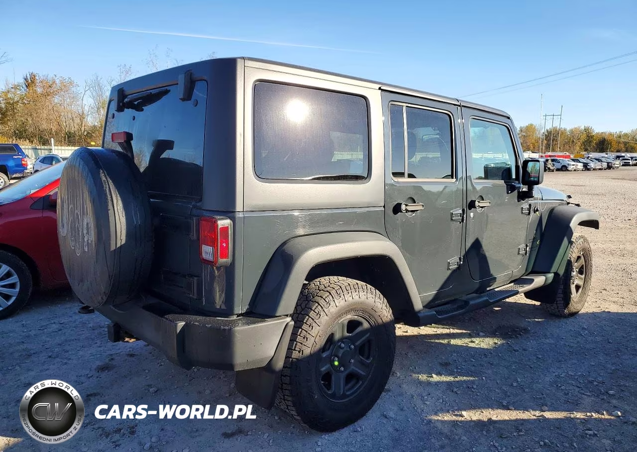 2016 Jeep Wrangler Unlimited Sport VIN:1C4BJWDG0GL337342 - 3