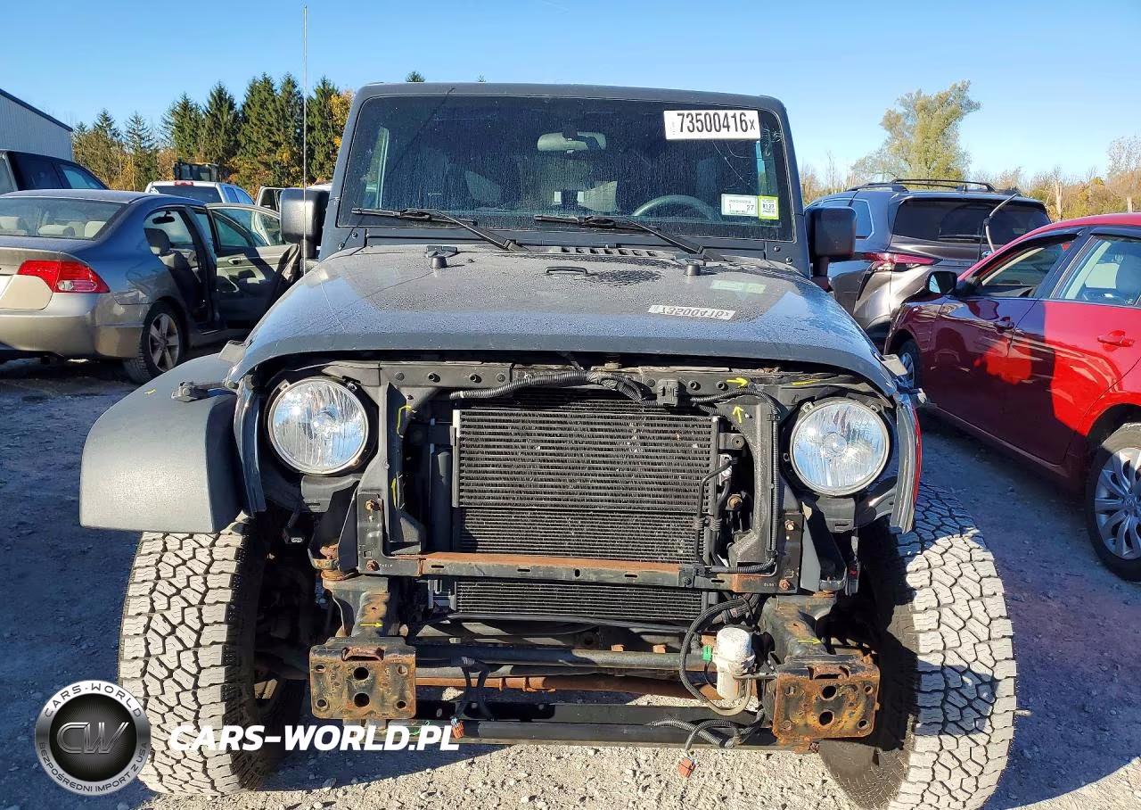 2016 Jeep Wrangler Unlimited Sport VIN:1C4BJWDG0GL337342 - 5