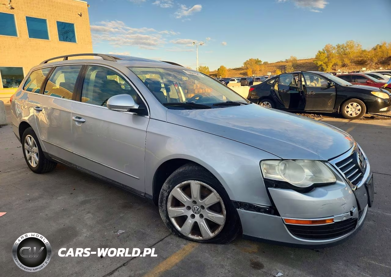 2007 Volkswagen Passat 2.0T Wagon Value VIN:WVWLK73C07E004973 - 4