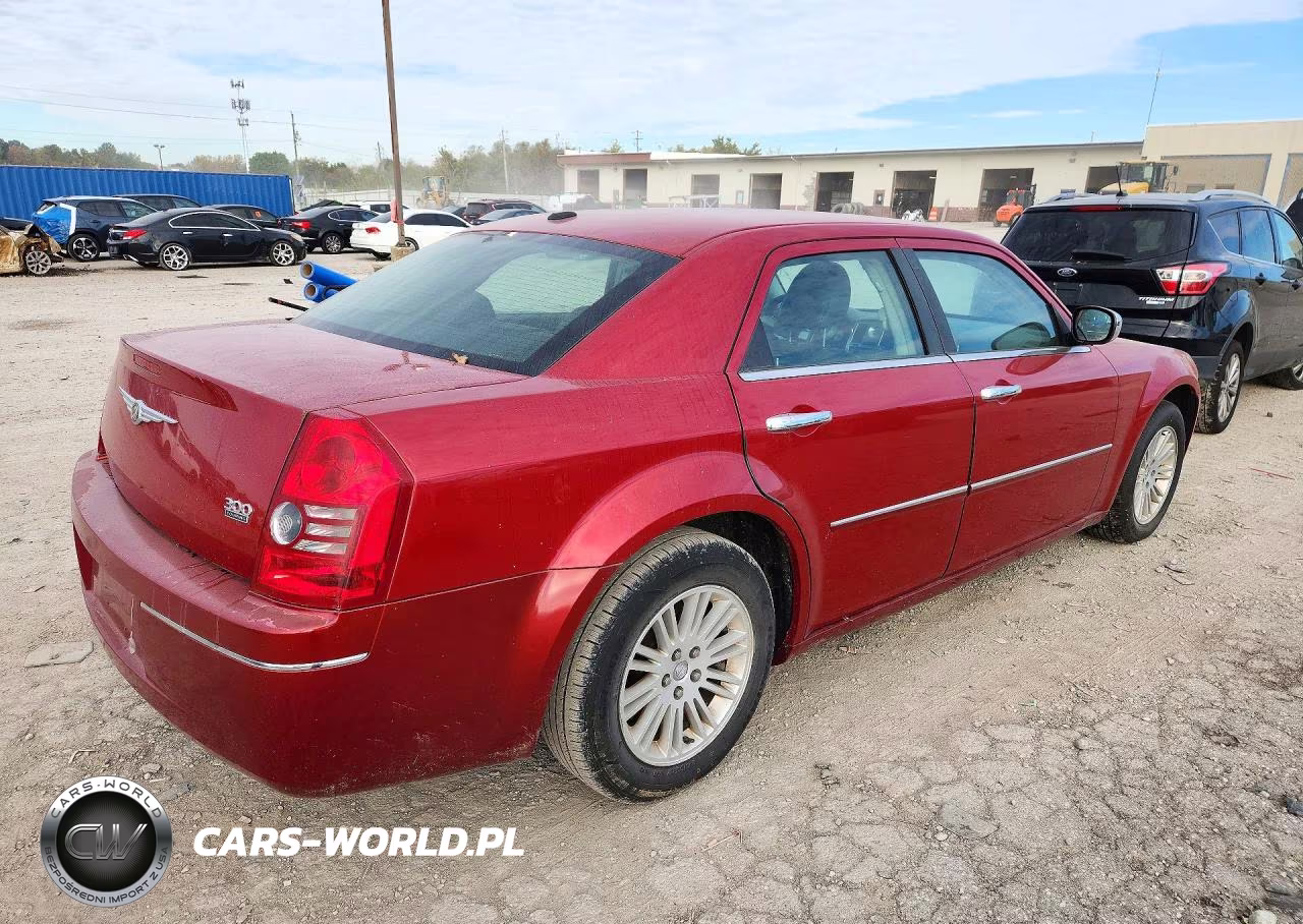 2010 Chrysler 300 Touring VIN:2C3CA5CV8AH167240 - 3