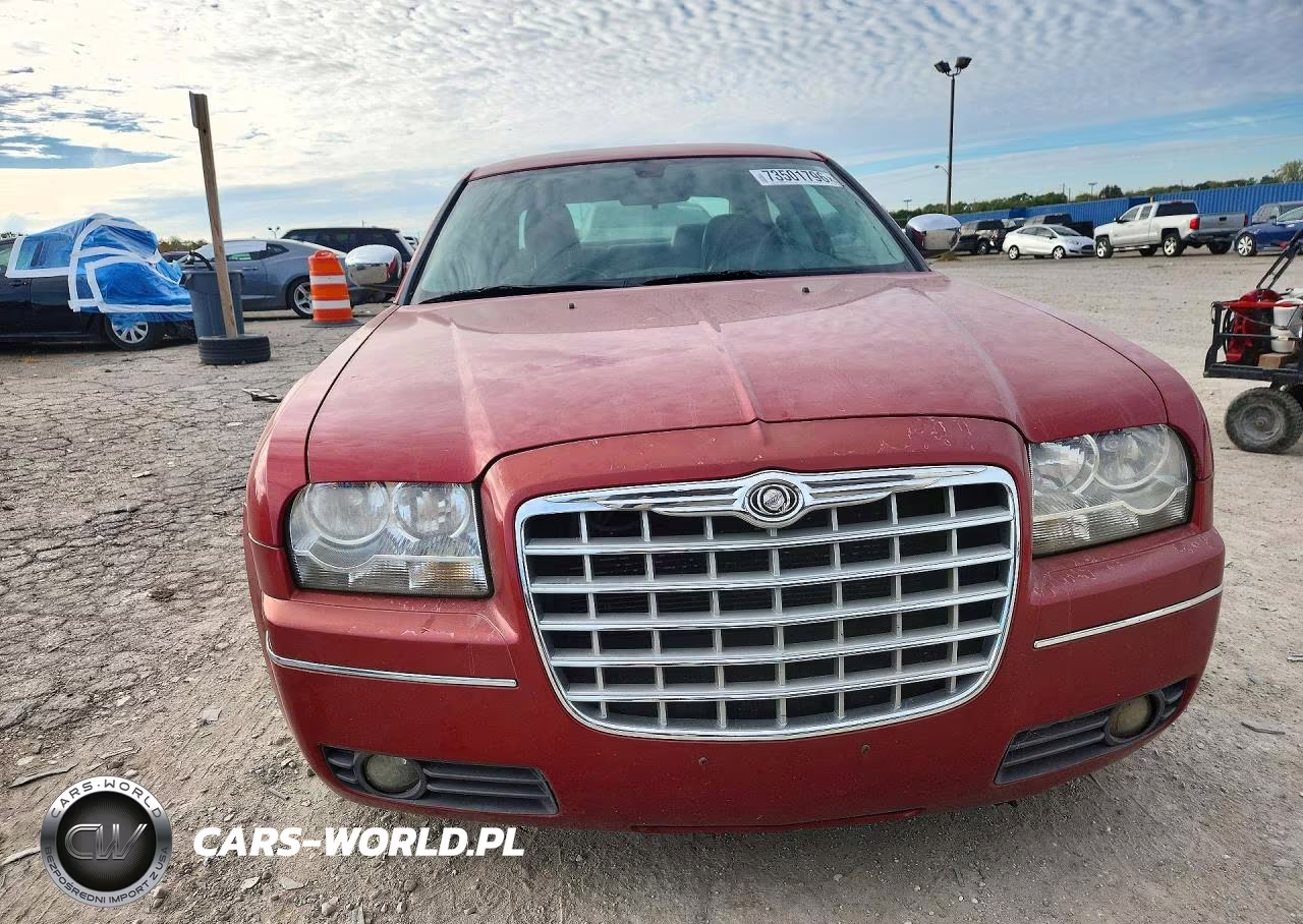 2010 Chrysler 300 Touring VIN:2C3CA5CV8AH167240 - 5