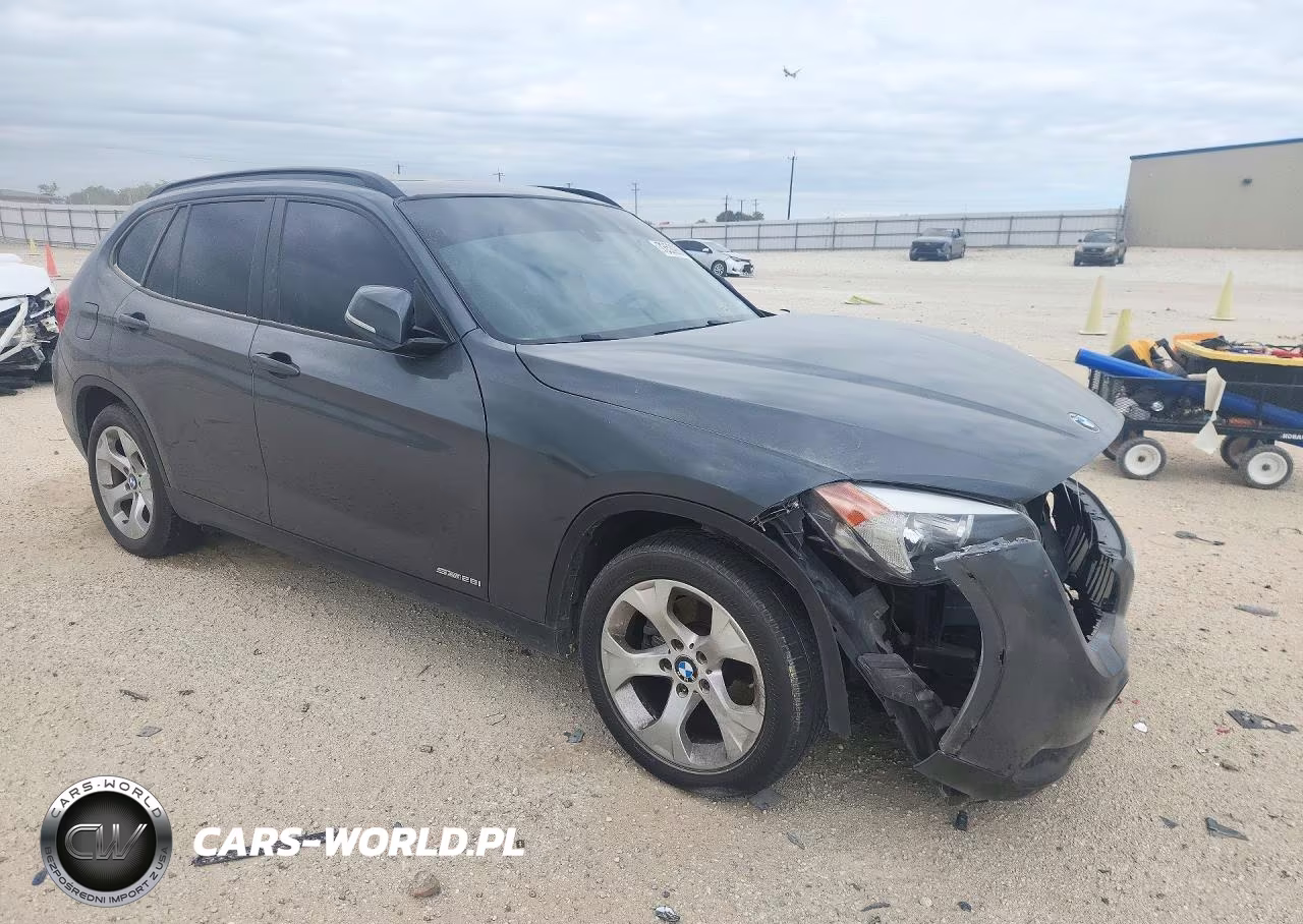 2014 BMW X1 Sdrive28I VIN:WBAVM1C54EVW54711 - 4
