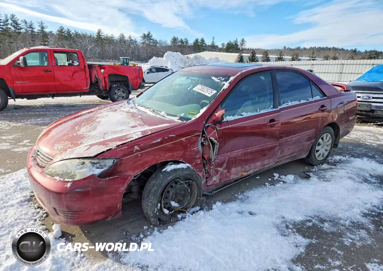 2005 Toyota Camry Le