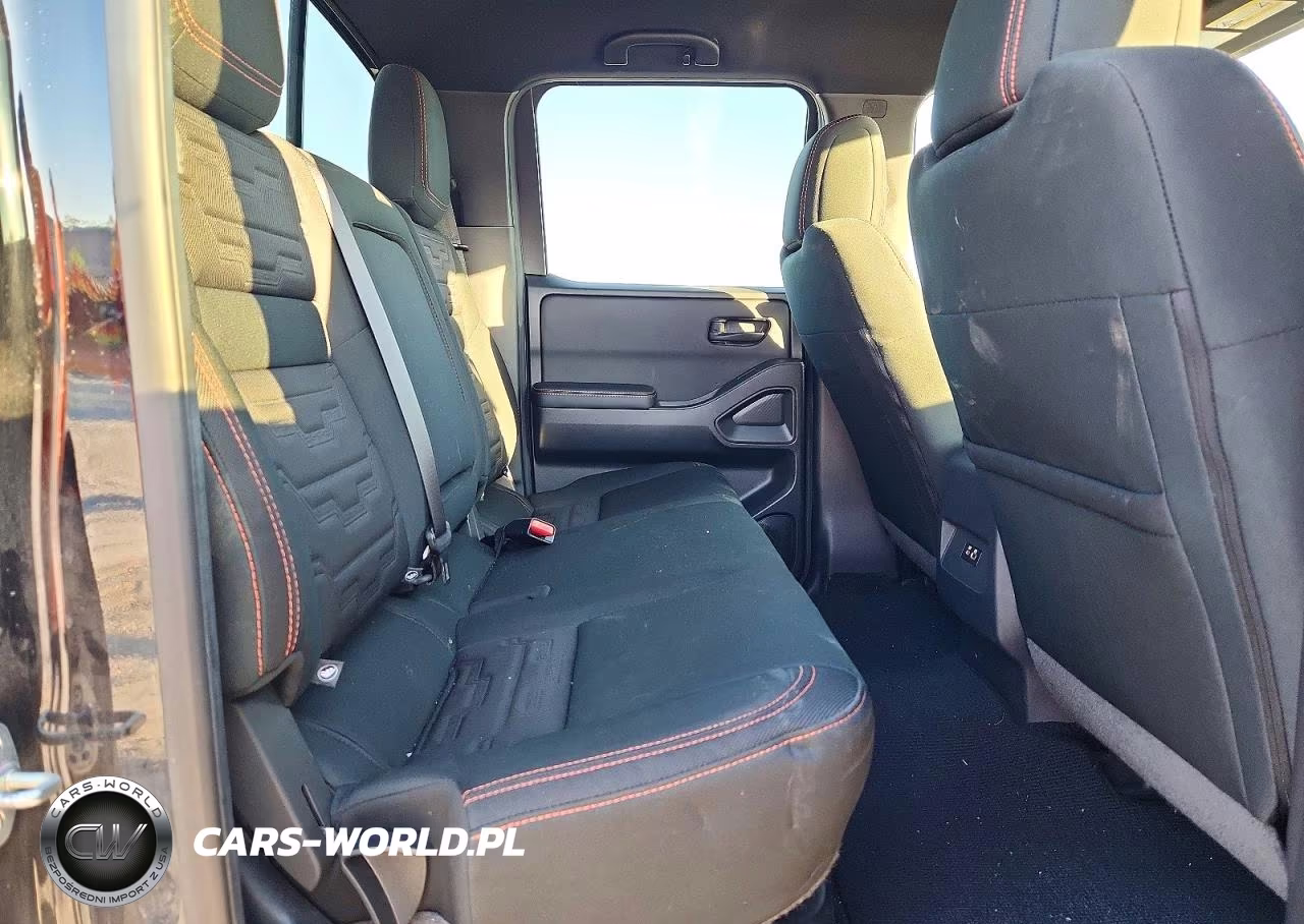 2026 Nissan Frontier Pro-4X VIN:1N6ED1EK6TN641118 - 10
