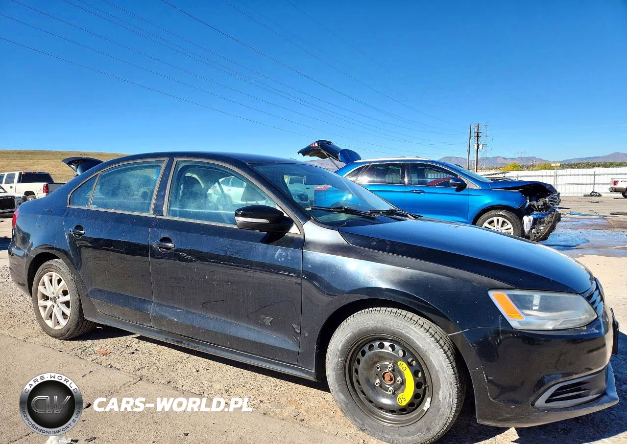2012 Volkswagen Jetta Se VIN:3VWDP7AJ4CM374428 - 4
