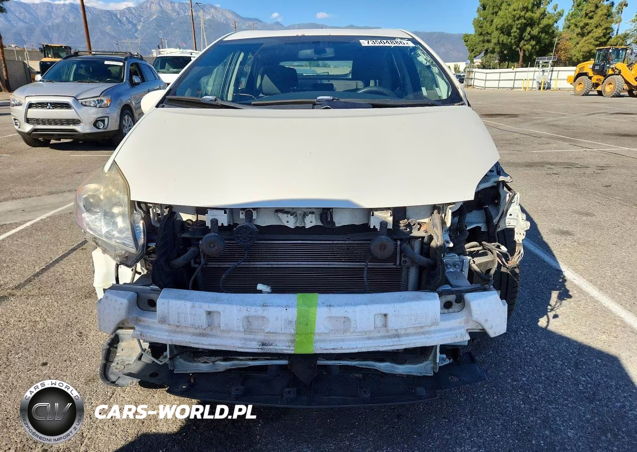 2015 Toyota Prius Two VIN:JTDKN3DU7F0450892 - 5