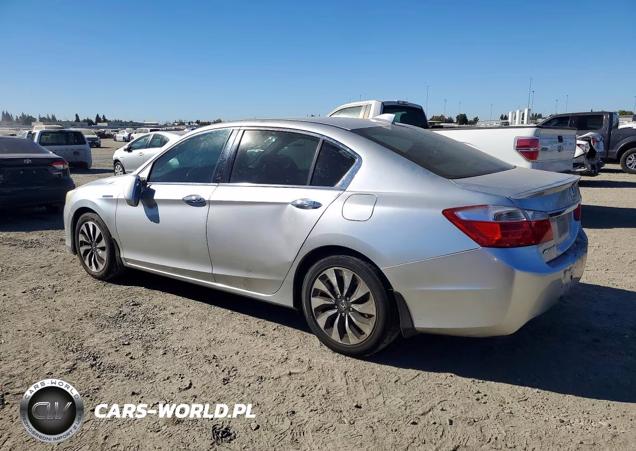 2014 Honda Accord Touring Hybrid VIN:1HGCR6F71EA010579 - 2