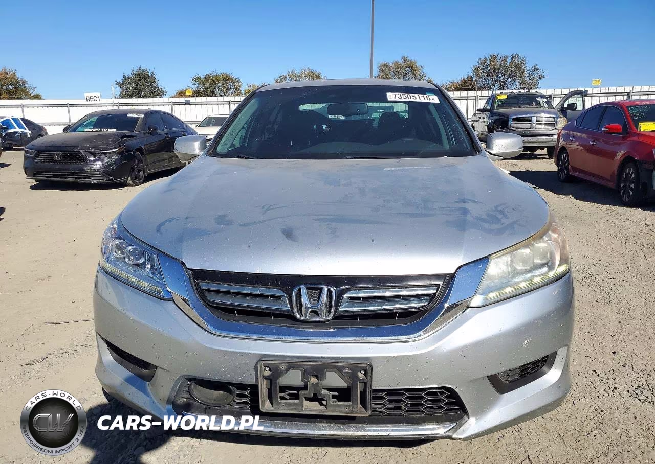 2014 Honda Accord Touring Hybrid VIN:1HGCR6F71EA010579 - 5