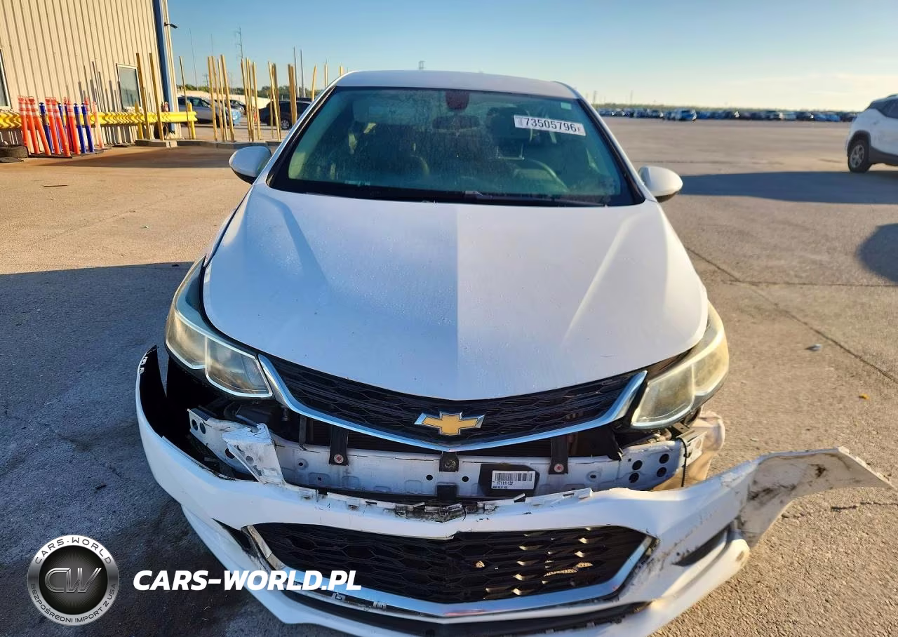 2017 Chevrolet Cruze Ls VIN:1G1BC5SM7H7111136 - 5