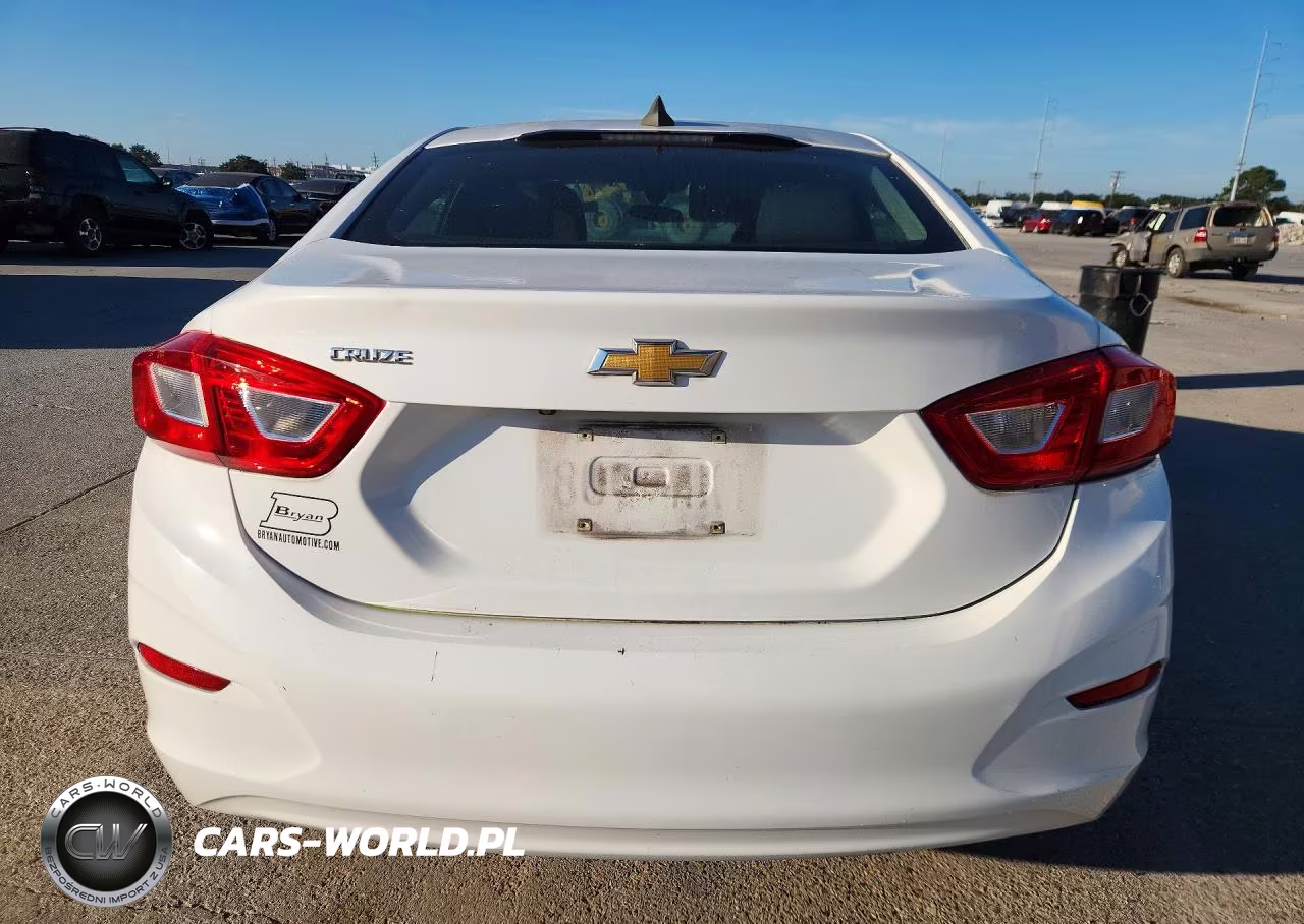 2017 Chevrolet Cruze Ls VIN:1G1BC5SM7H7111136 - 6