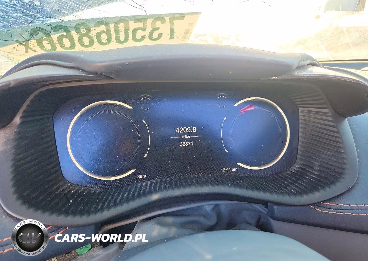 2021 Aston Martin Dbx VIN:SCFVUJAW2MTV02971 - 9