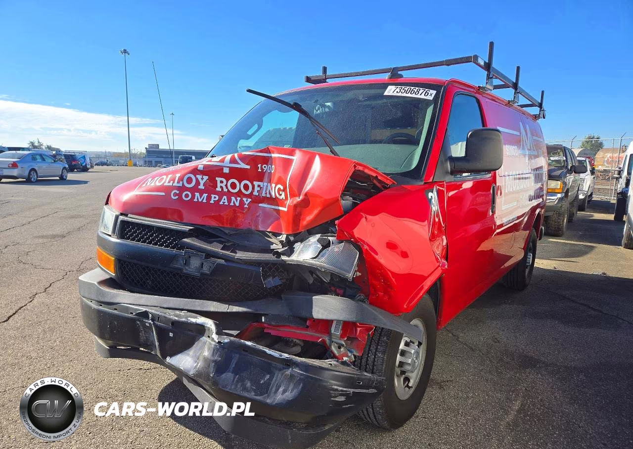 2018 Chevrolet Express 3500 Cargo Service Van VIN:1GCZGGFG4J1200441 - 1