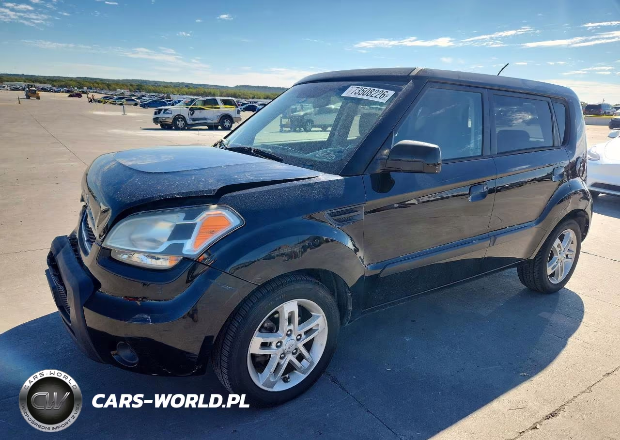 2010 Kia Soul +