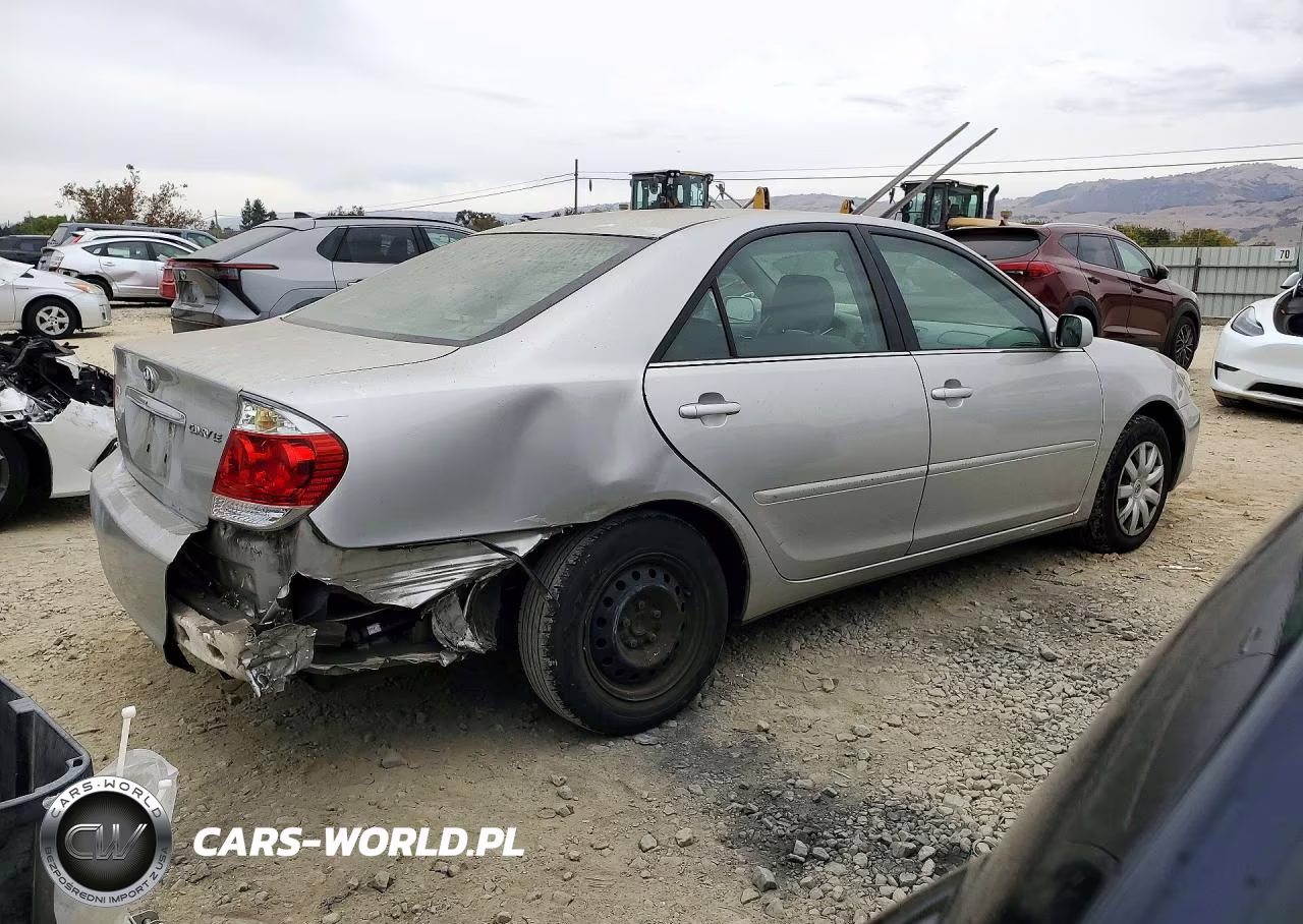 2006 Toyota Camry Le VIN:4T1BE32K36U117336 - 3