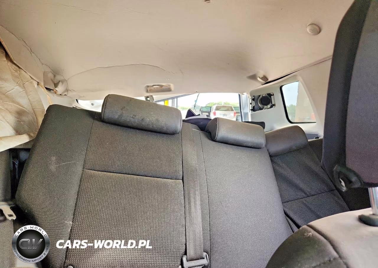 2010 Toyota Fj Cruiser Base VIN:JTEBU4BF0AK074638 - 10
