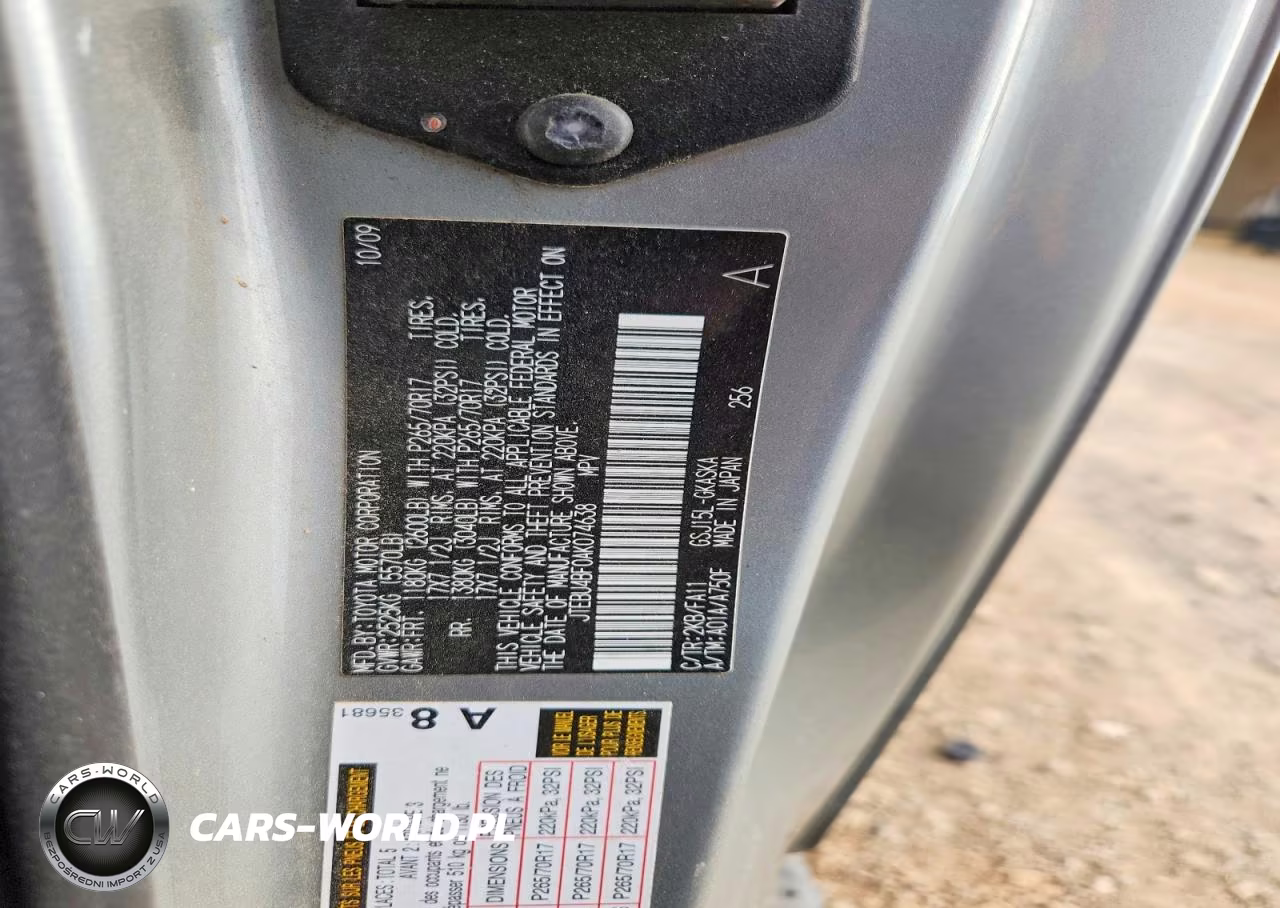 2010 Toyota Fj Cruiser Base VIN:JTEBU4BF0AK074638 - 13