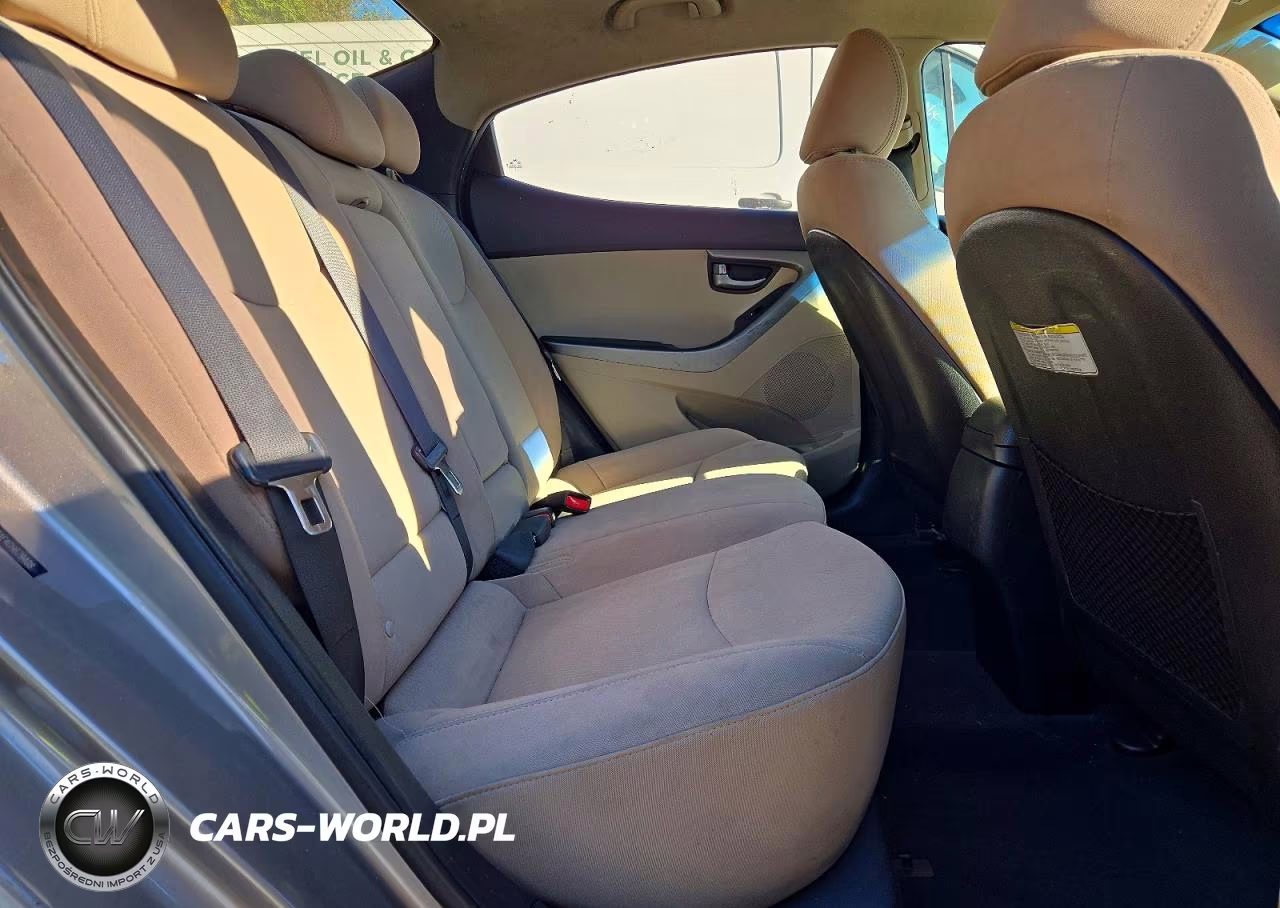 2016 Hyundai Elantra Se VIN:5NPDH4AE4GH679408 - 10