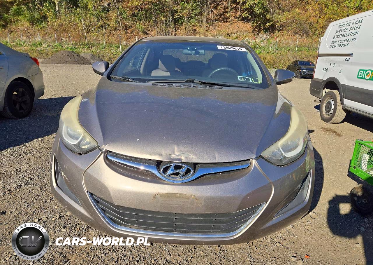 2016 Hyundai Elantra Se VIN:5NPDH4AE4GH679408 - 5