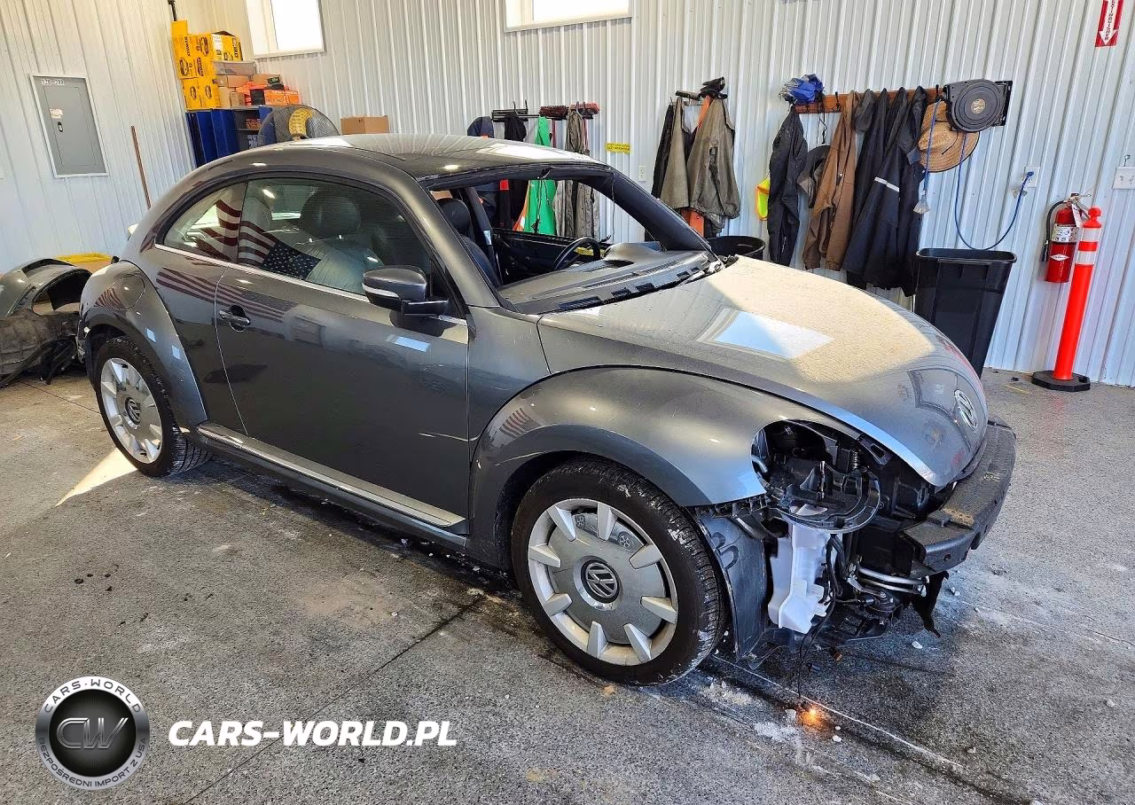2019 Volkswagen Beetle Se VIN:3VWJD7AT0KM717571 - 4