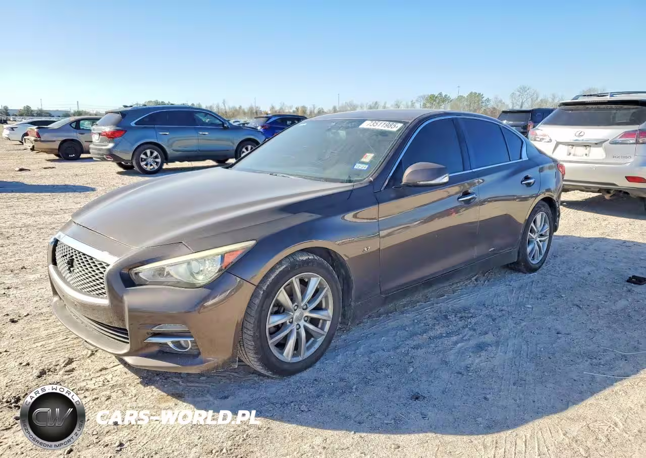 2015 Infiniti Q50 Base