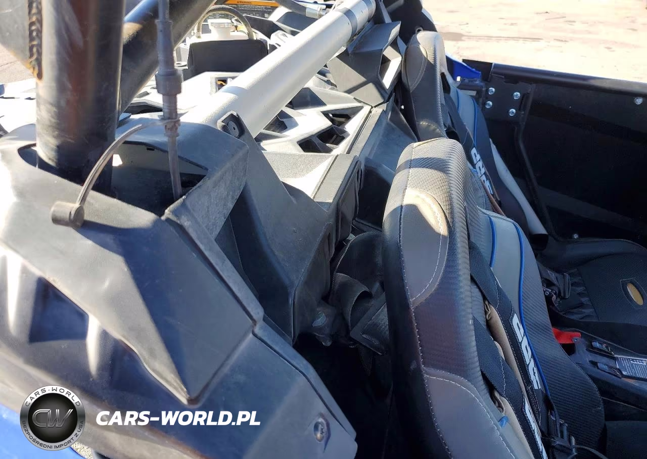 2023 Can-Am Maverick X3 Utility Vehicle VIN:3JBVXAV23PE000709 - 6