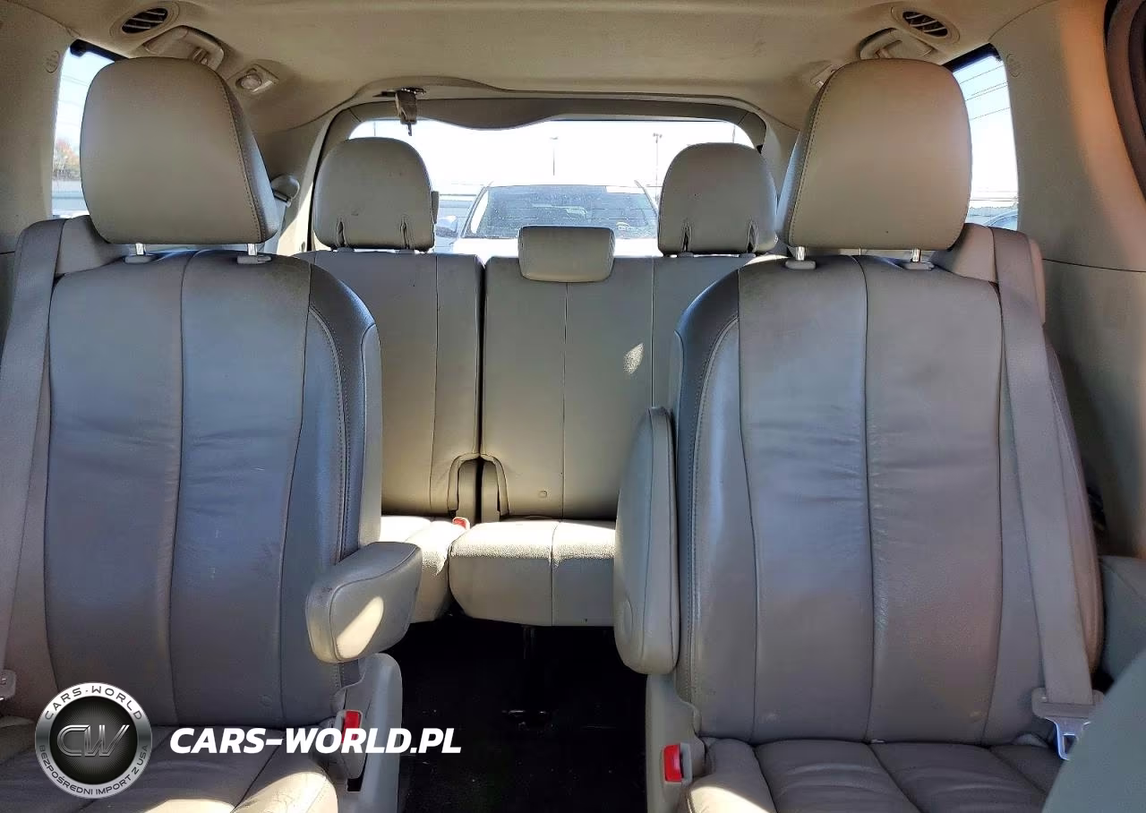 2011 Toyota Sienna Limited 7-Passenger VIN:5TDDK3DC2BS014354 - 10