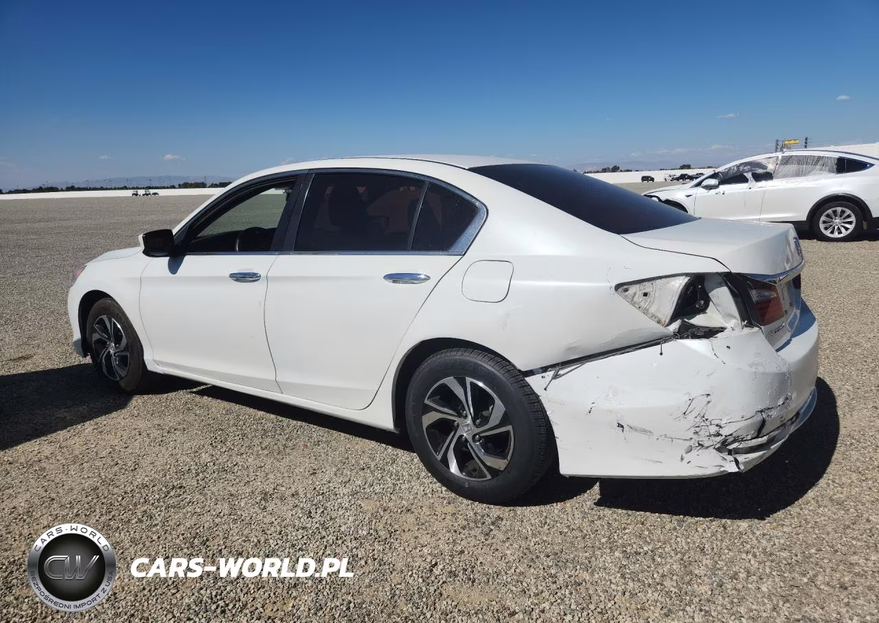 HONDA ACCORD VIN:1HGCR2F38HA140773 - 2