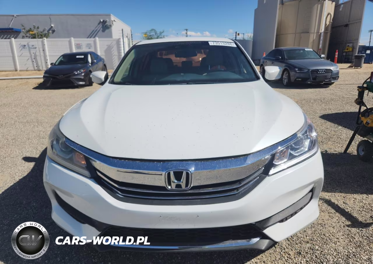 HONDA ACCORD VIN:1HGCR2F38HA140773 - 5