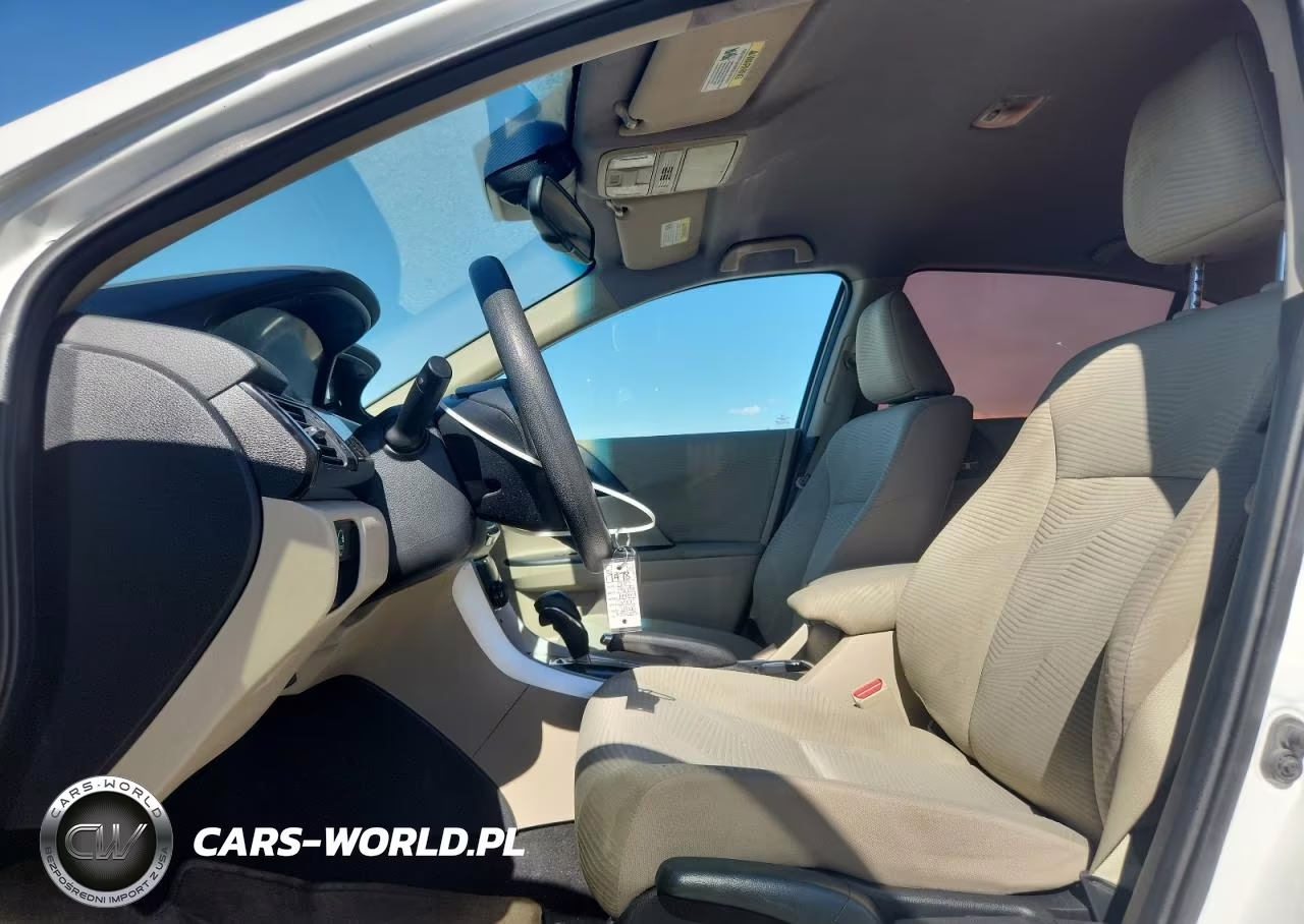 HONDA ACCORD VIN:1HGCR2F38HA140773 - 7